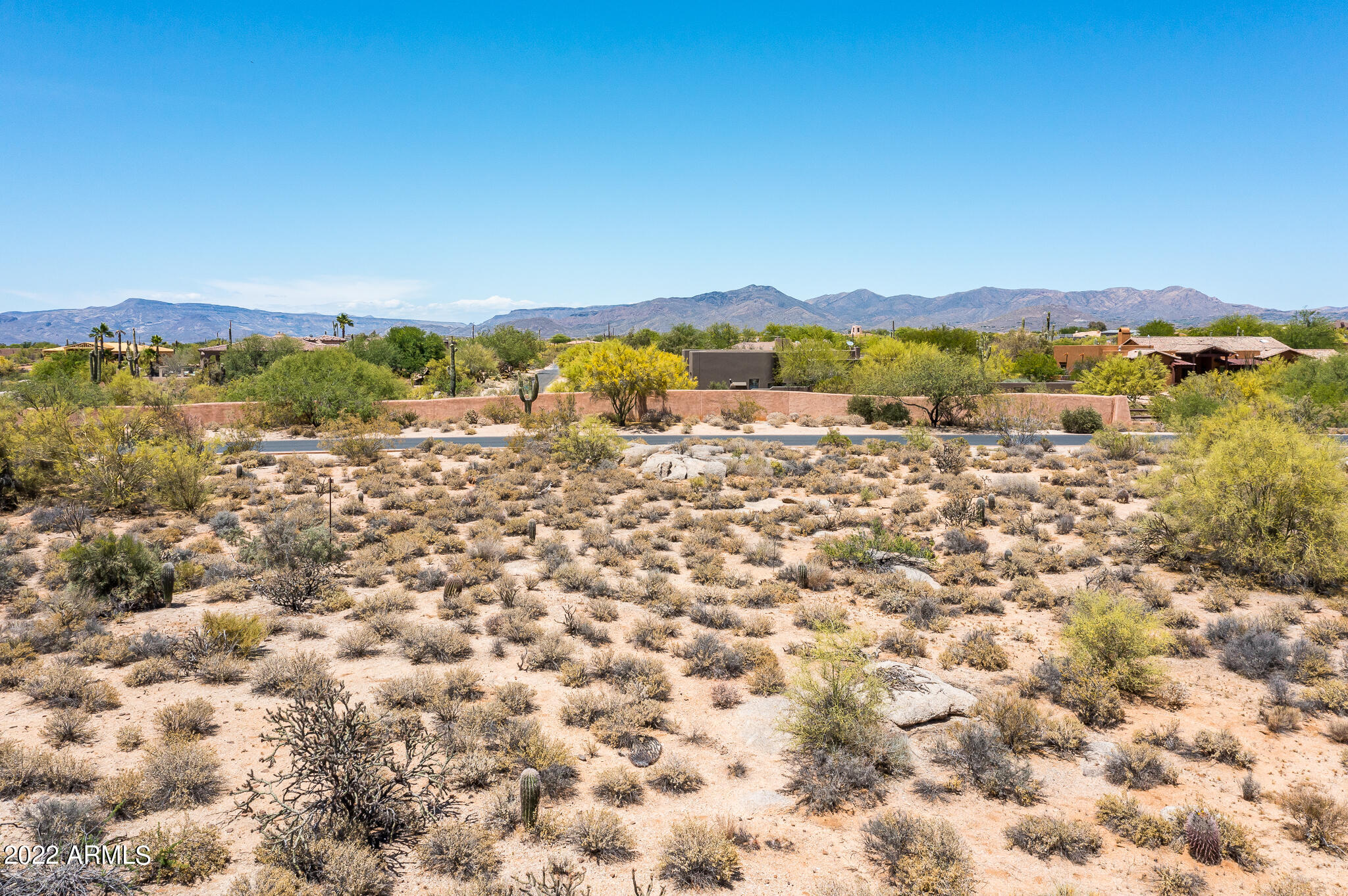 WHISPER ROCK - Land