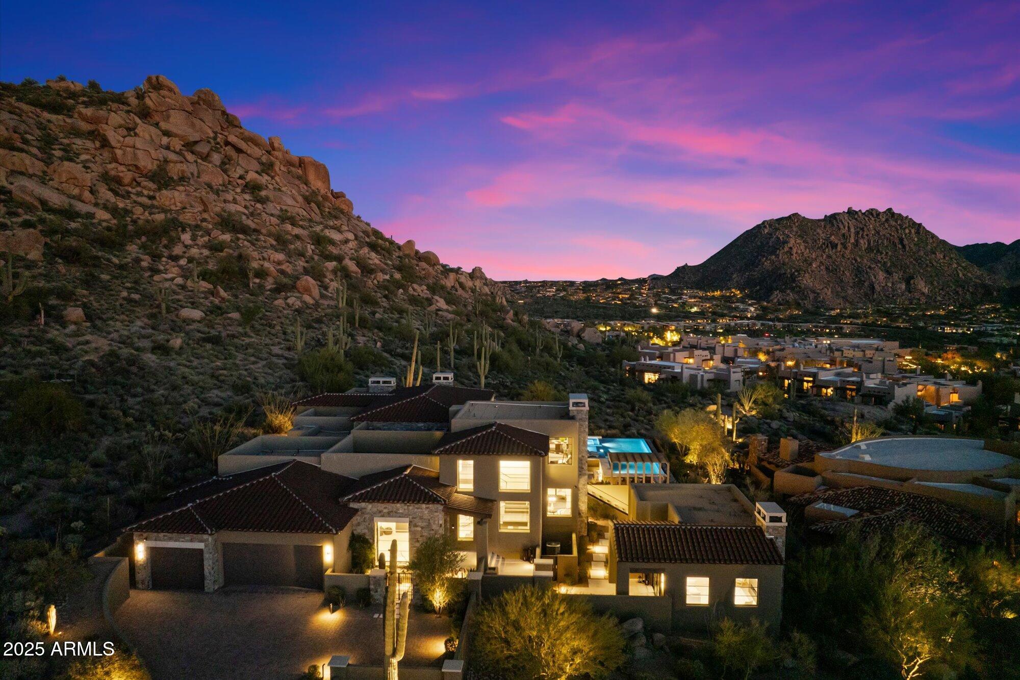 10585 E CRESCENT MOON Drive 44
