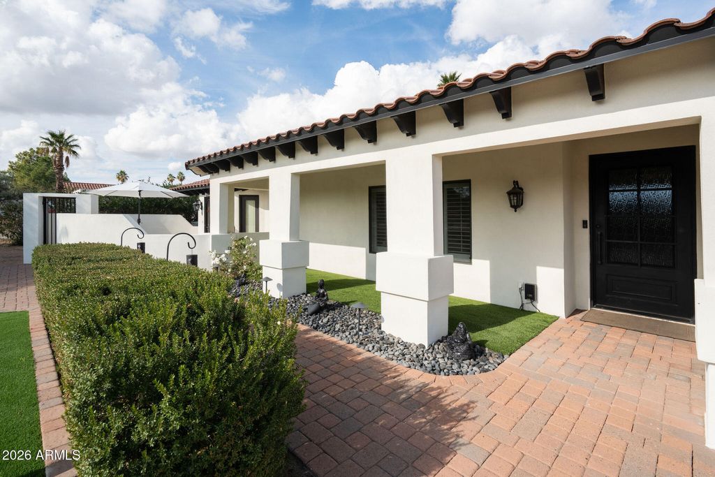 Photo of 7480 E Sweetwater Avenue, Scottsdale, AZ 85260 (MLS # 6974232)