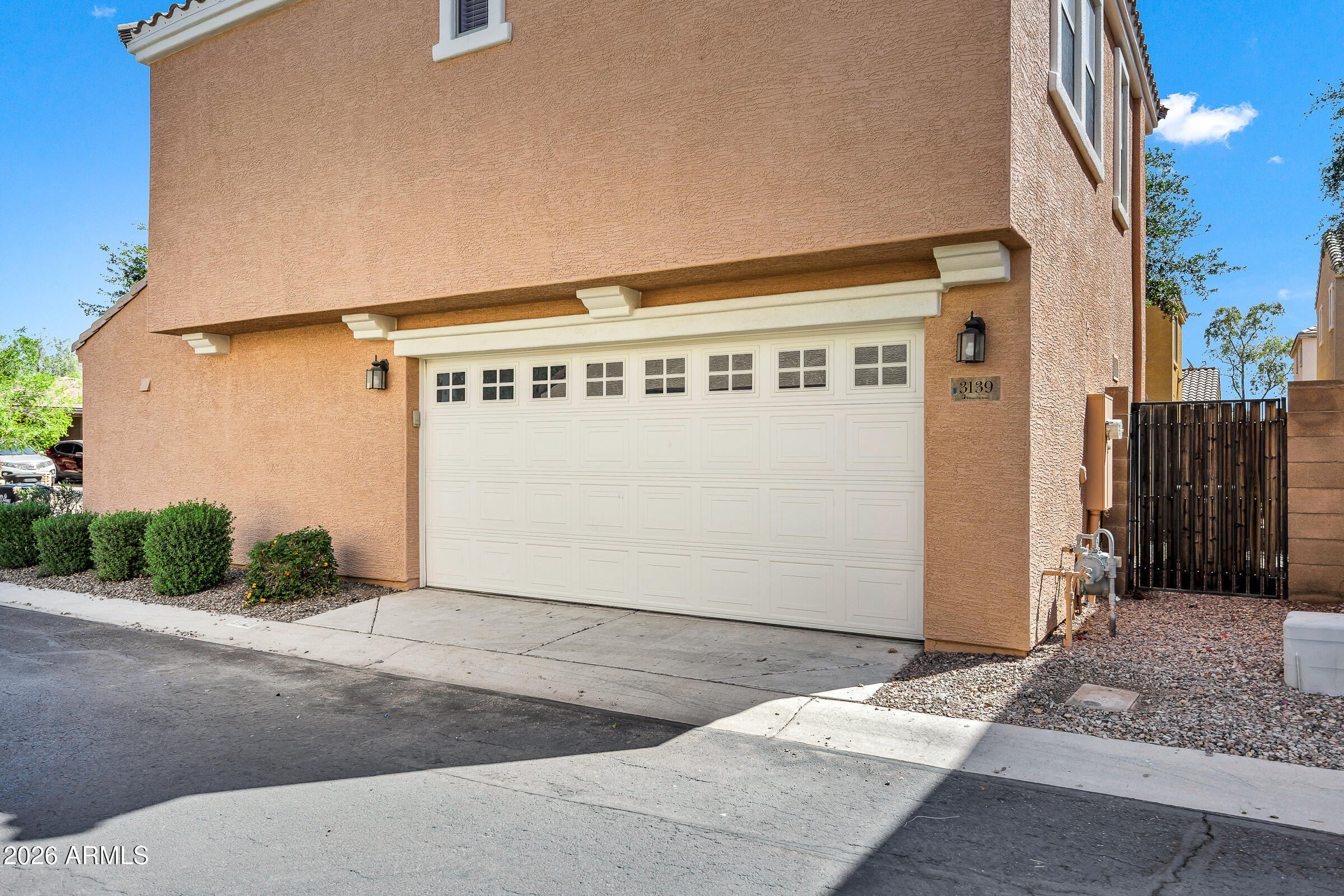 3139 E Harrison Street