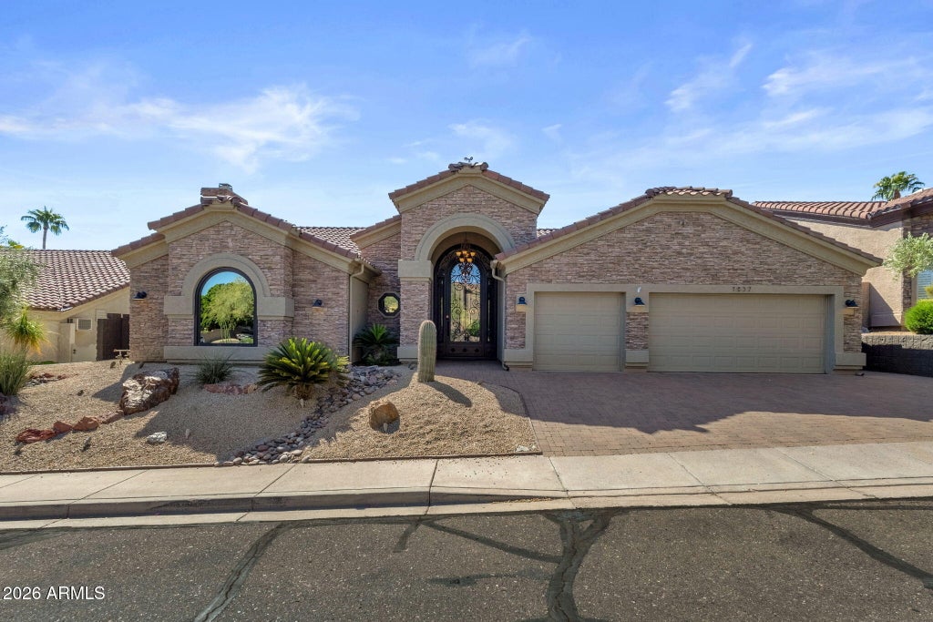 Photo of 1837 E Marilyn Road, Phoenix, AZ 85022 (MLS # 7091345)