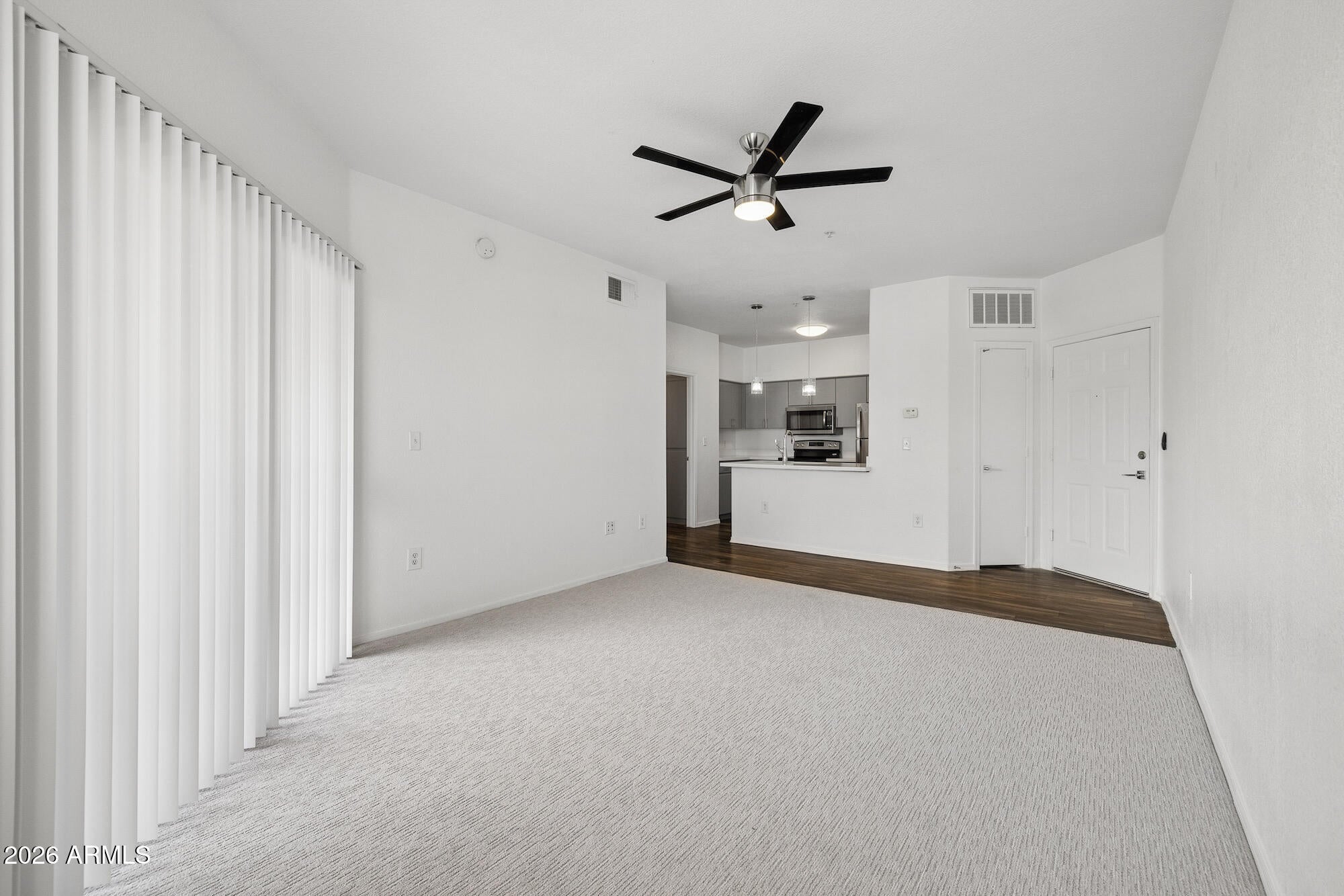 5302 E VAN BUREN Street 3016