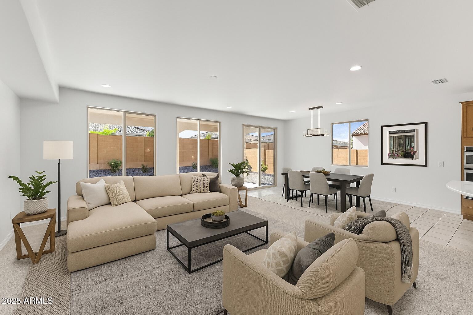 25915 W QUAIL Avenue