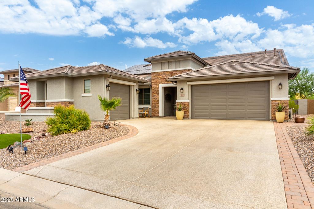 Photo of 5715 N Dakota Drive, Eloy, AZ 85131 (MLS # 6910011)