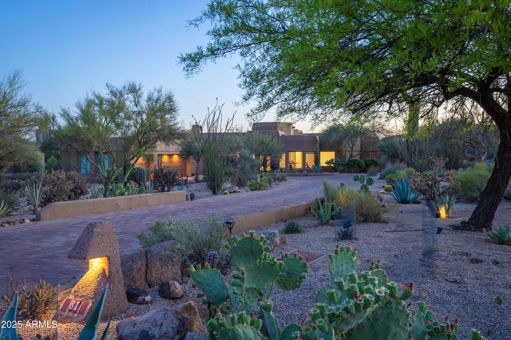 Photo of 30600 N Pima Road N #81, Scottsdale, AZ 85266 (MLS # 6868275)