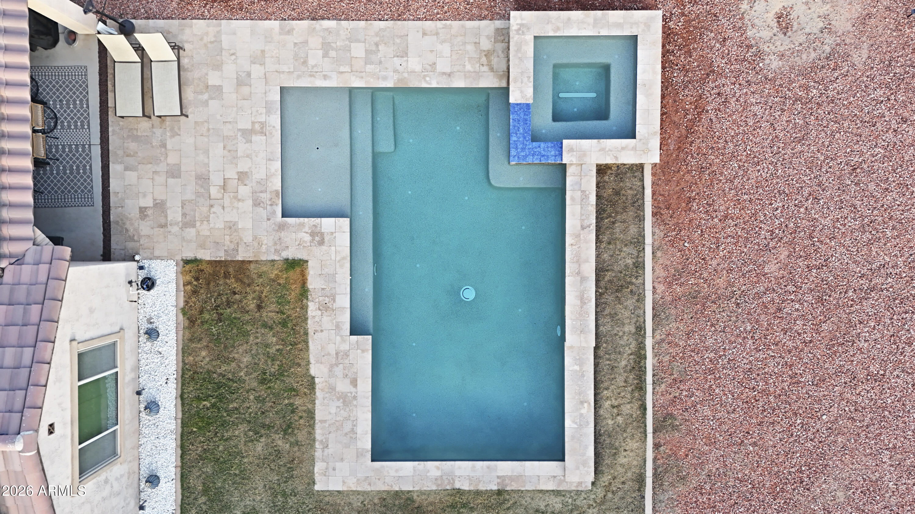 19937 W SHERMAN Street