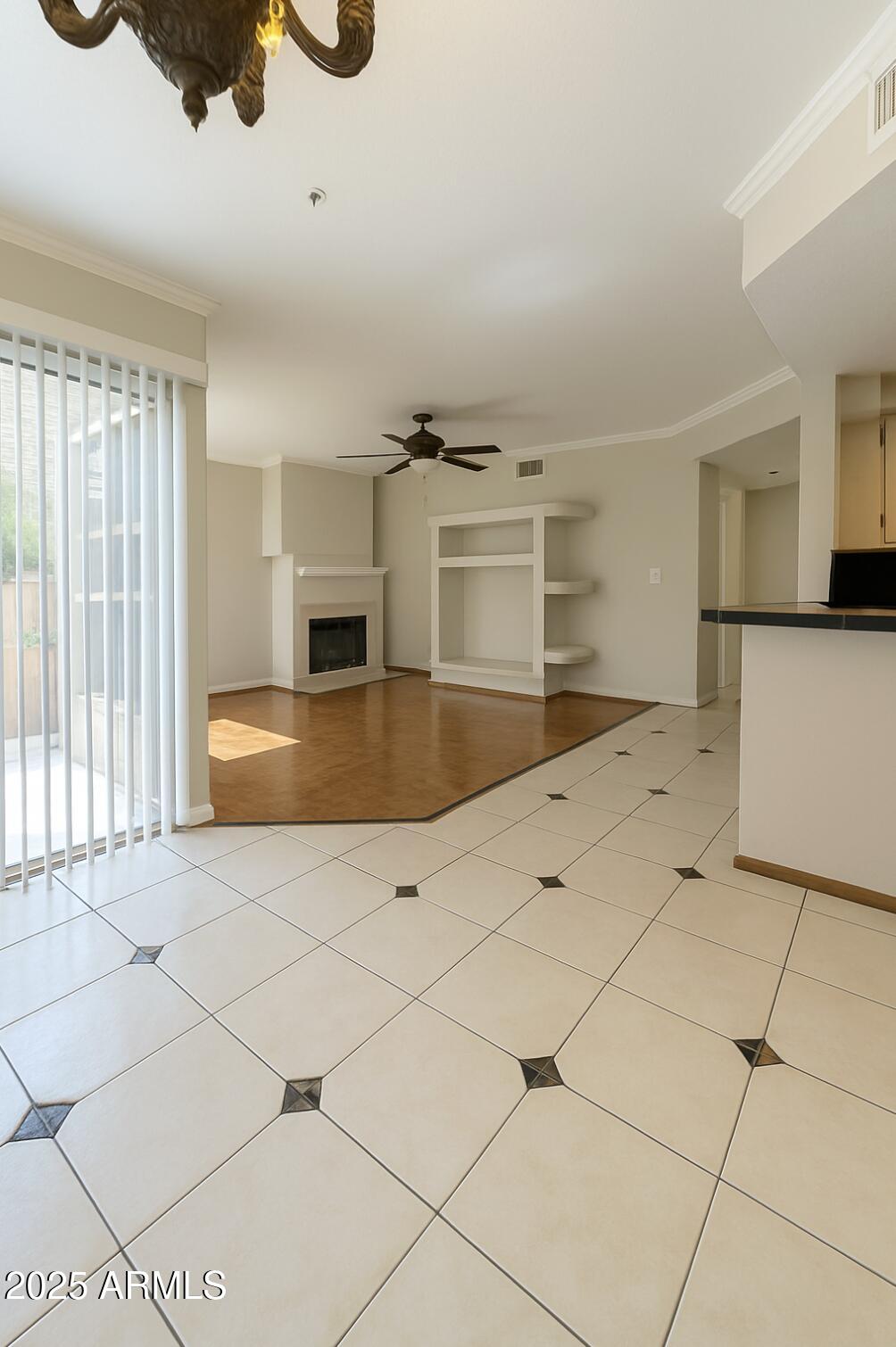 10101 N ARABIAN Trail 1074