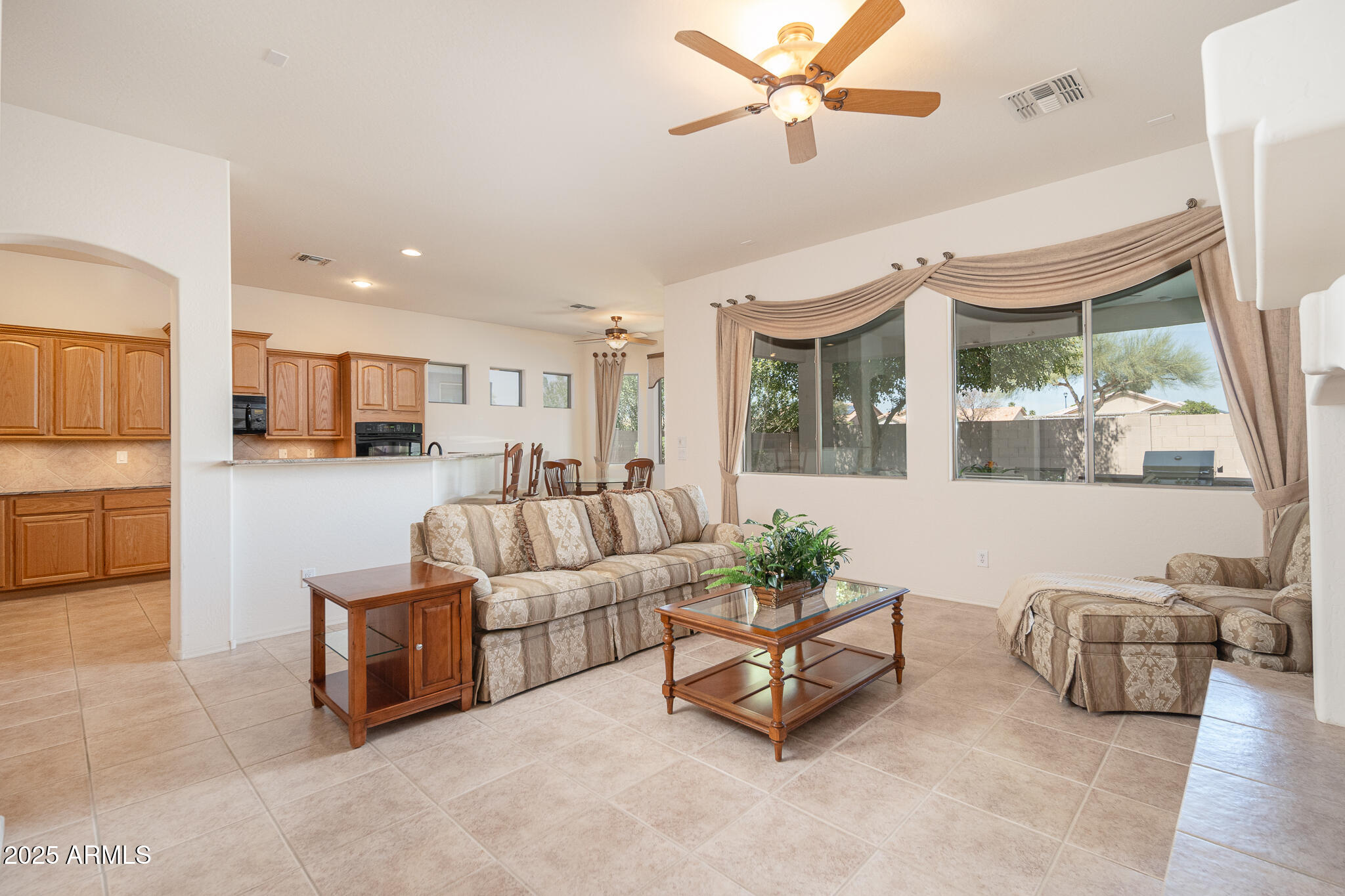 Goodyear, Arizona 85395, United States, 3 Bedrooms Bedrooms, ,2 BathroomsBathrooms,Residential,Active,97144