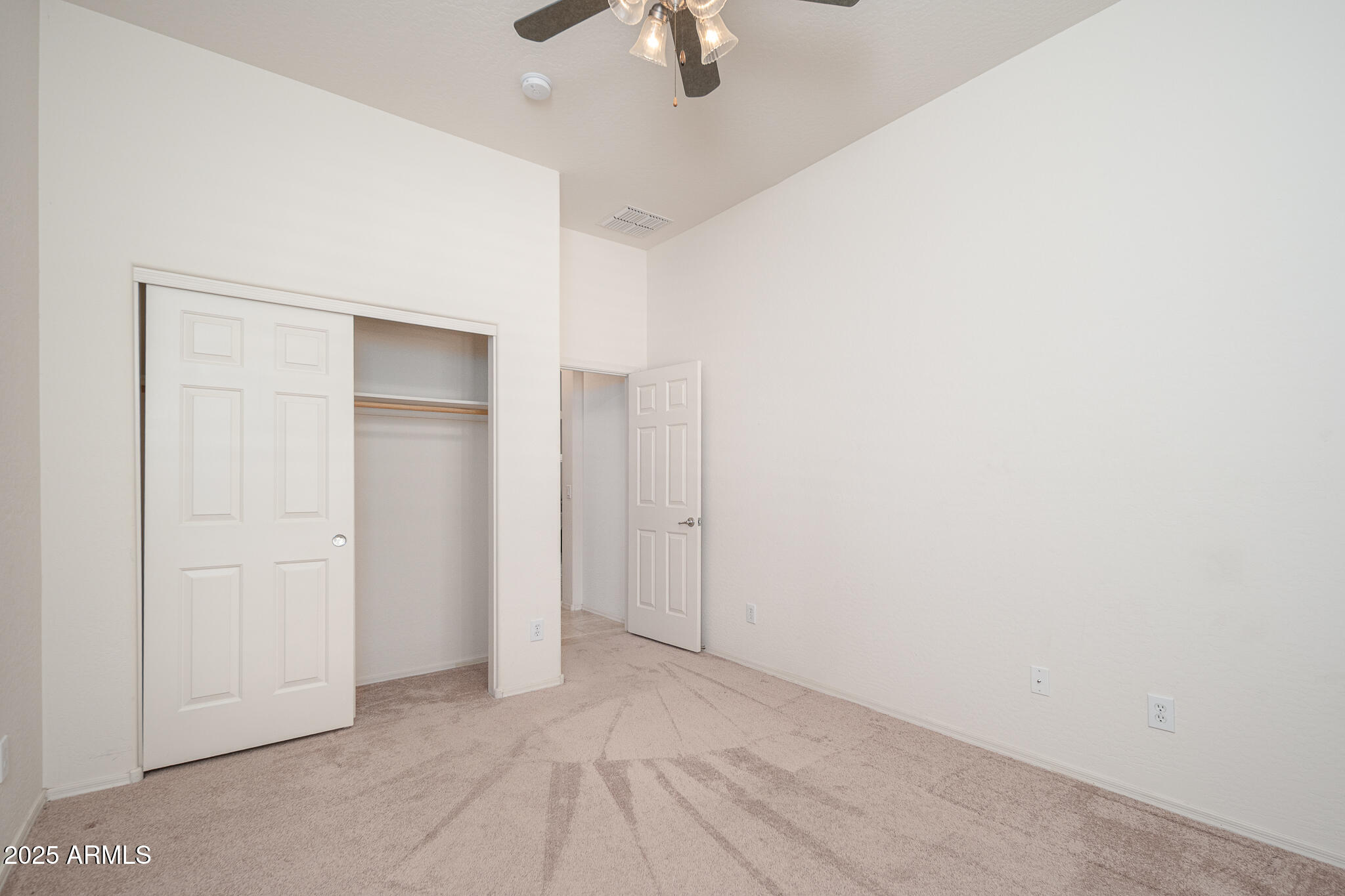 Goodyear, Arizona 85395, United States, 3 Bedrooms Bedrooms, ,2 BathroomsBathrooms,Residential,Active,97144