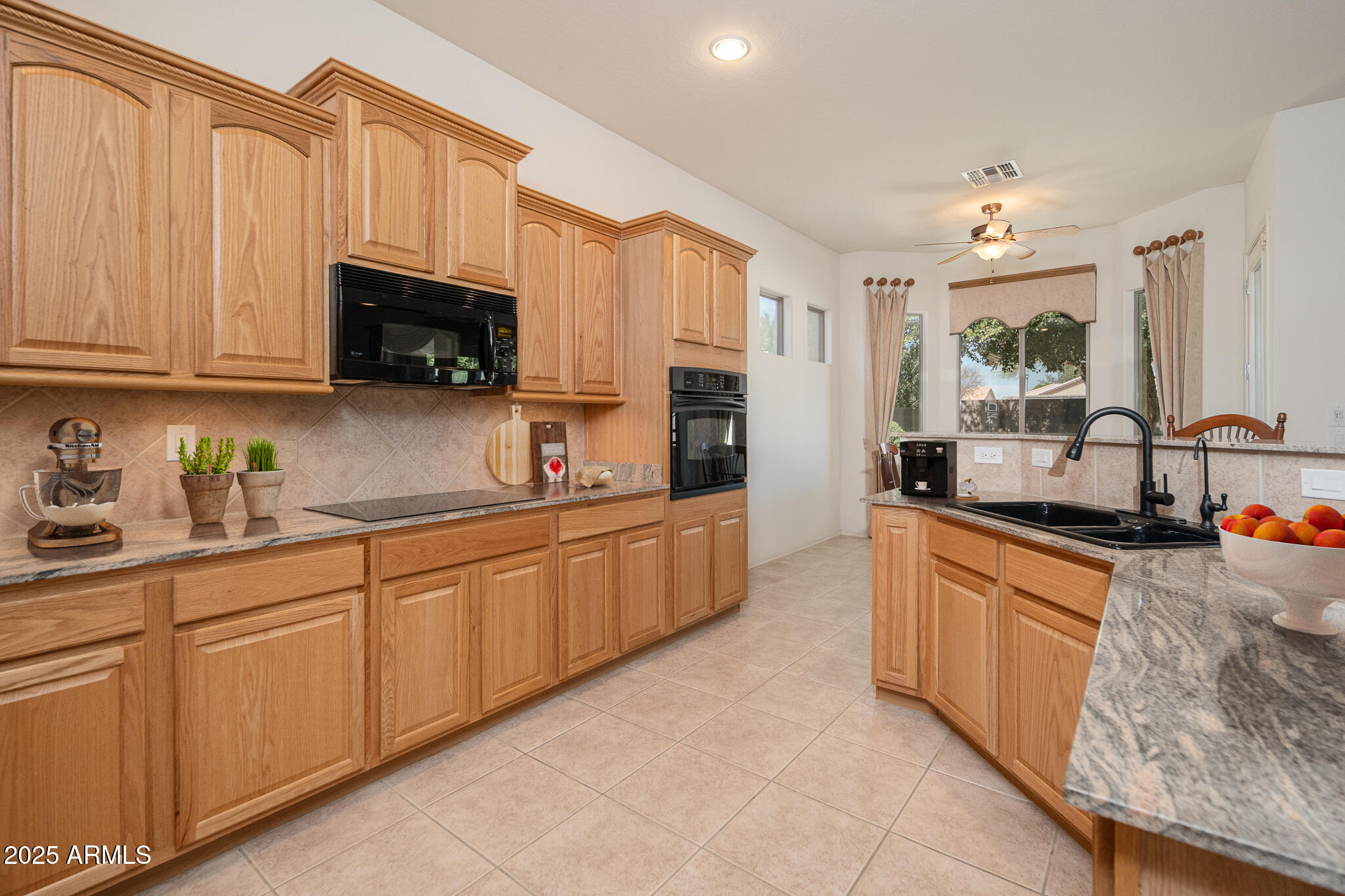 Goodyear, Arizona 85395, United States, 3 Bedrooms Bedrooms, ,2 BathroomsBathrooms,Residential,Active,97144