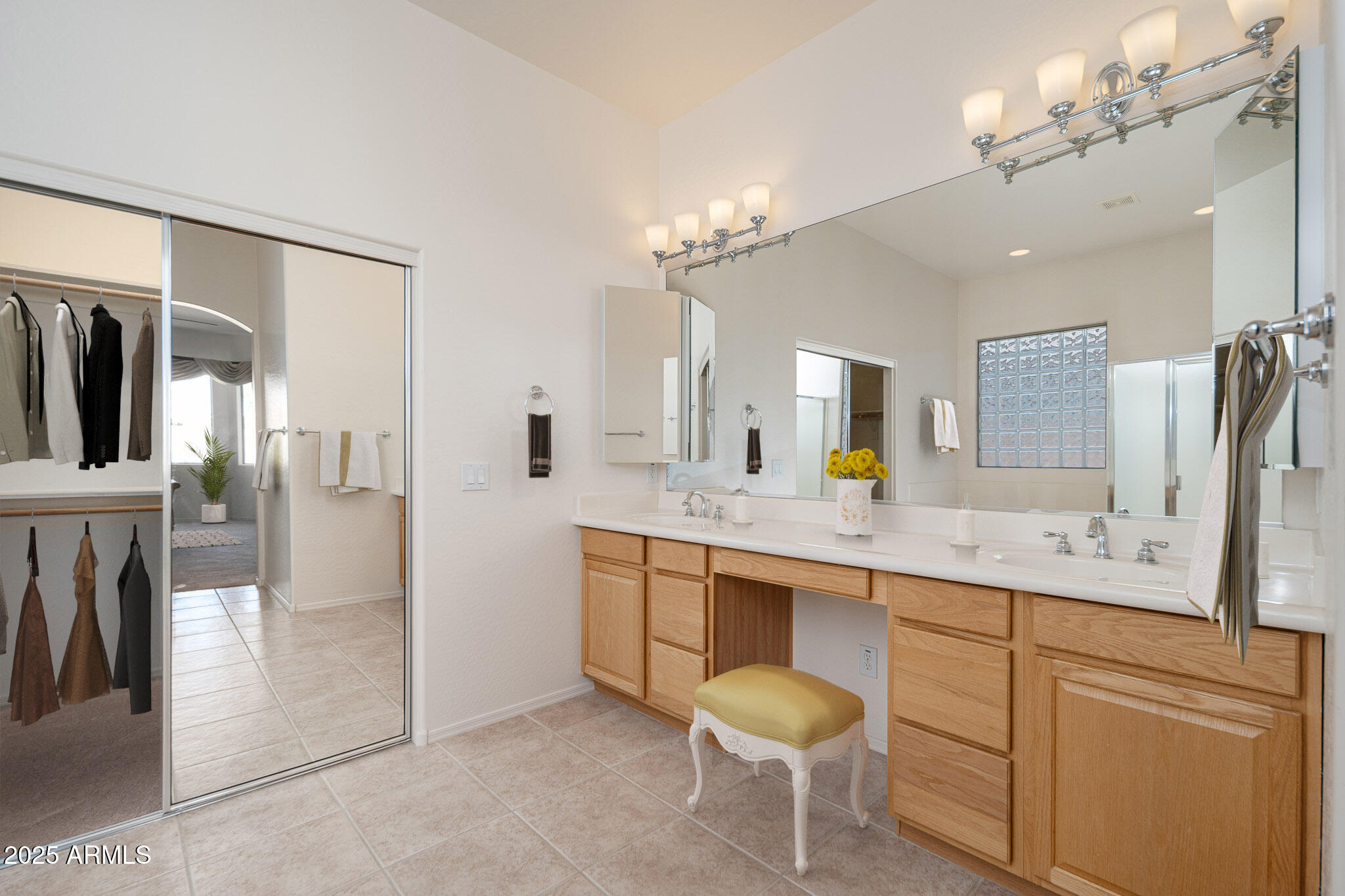 Goodyear, Arizona 85395, United States, 3 Bedrooms Bedrooms, ,2 BathroomsBathrooms,Residential,Active,97144