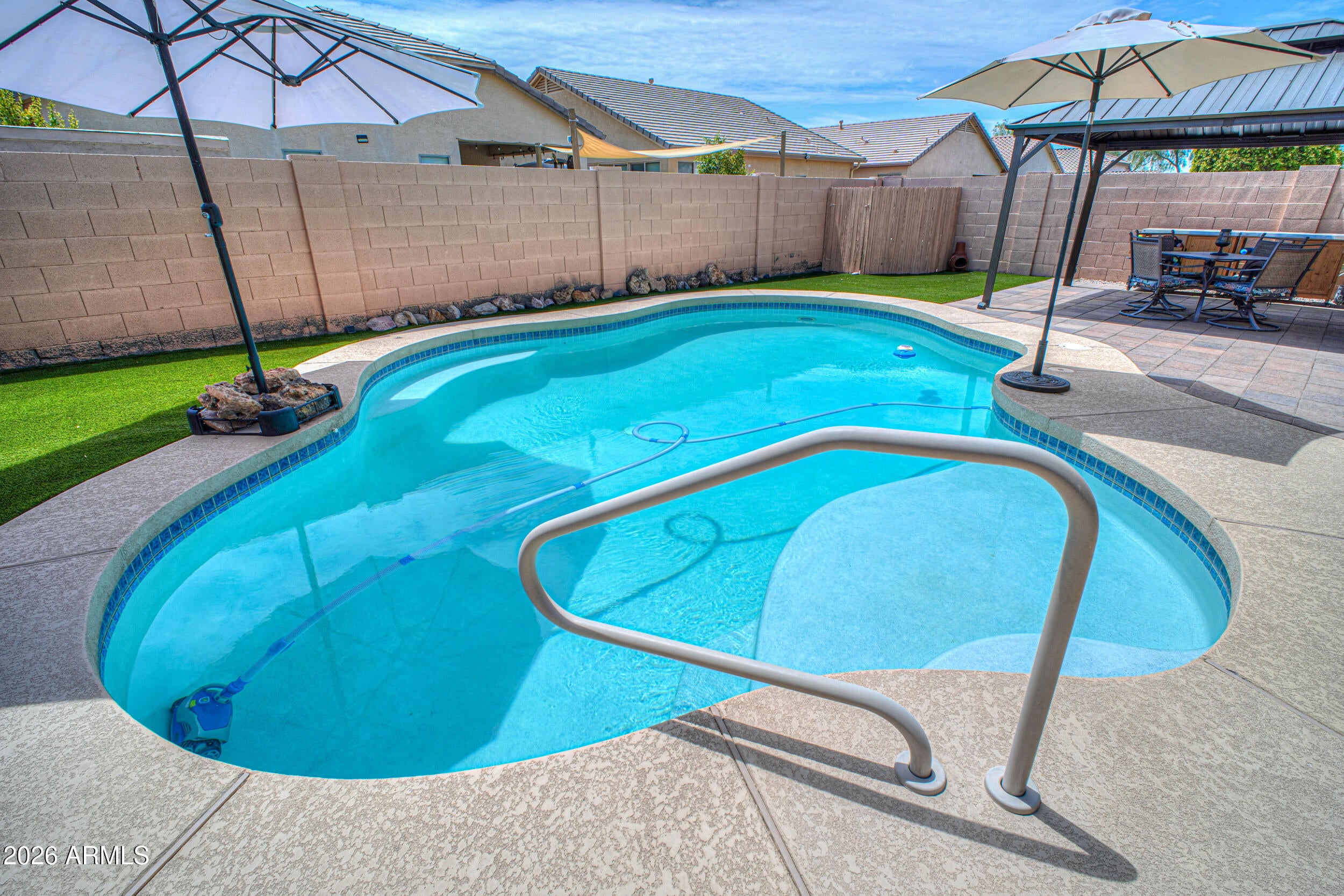 45113 W WINDROSE Drive