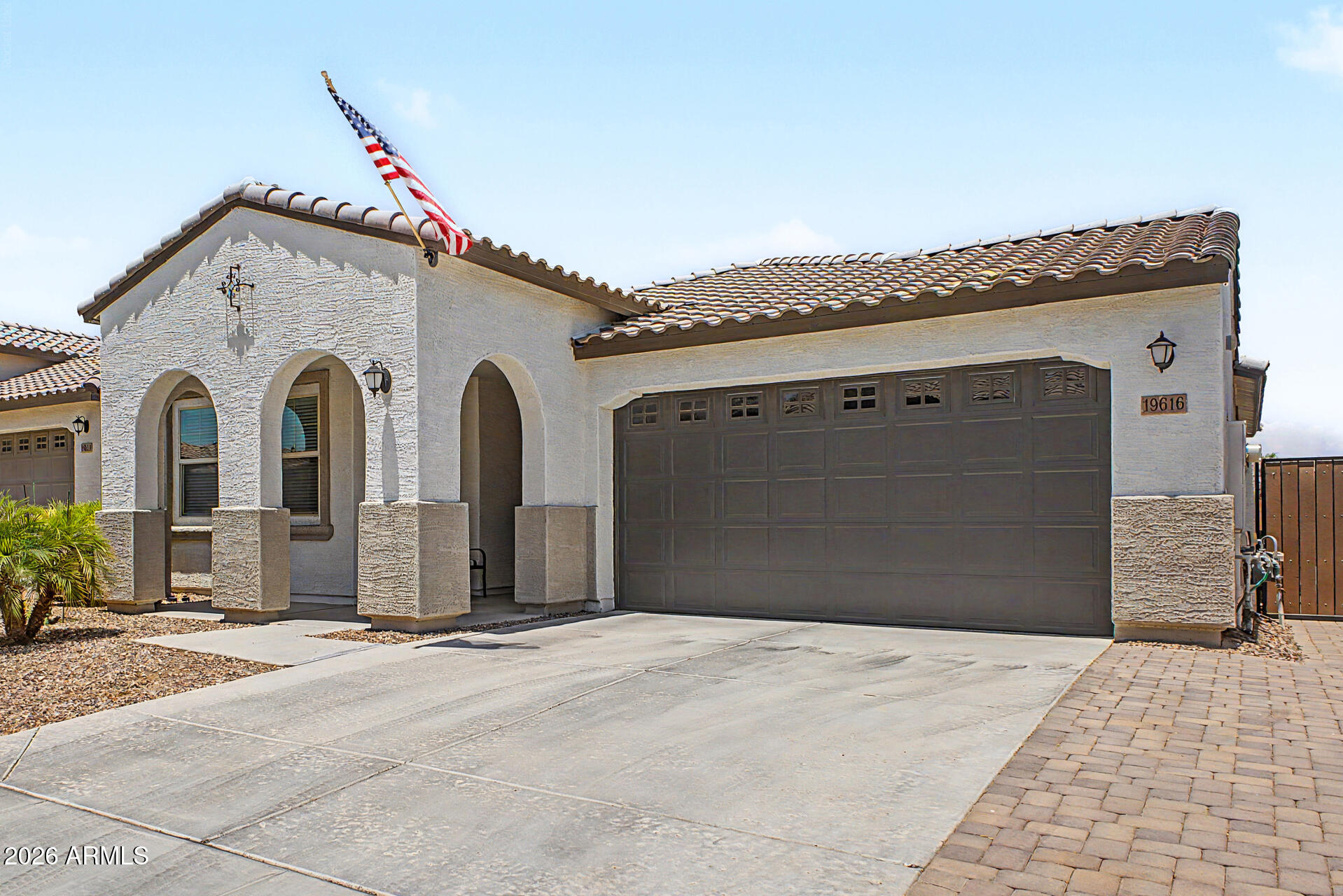 19616 W VALLE VISTA Way