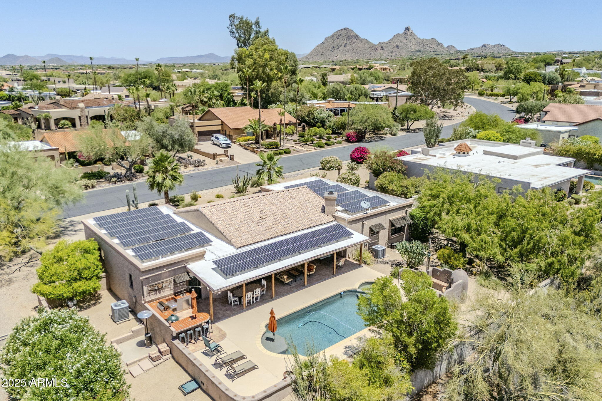 9421 E CALLE DE VALLE Drive