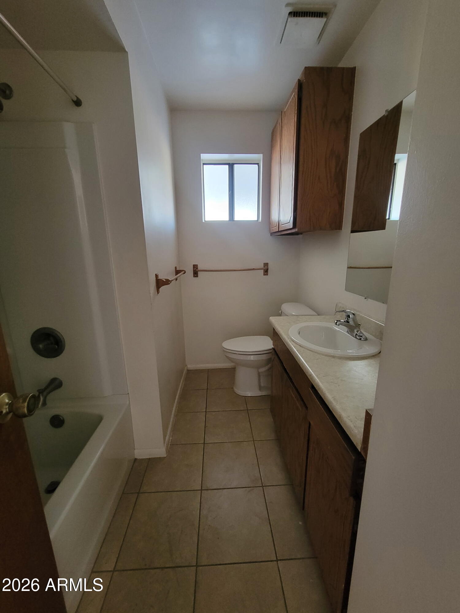PORTER ESTATES UNIT 2 - Residential Income