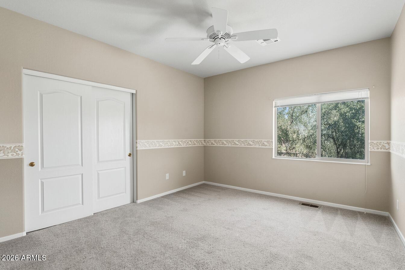 TOWN CENTER CROSSING CONDOMINIUMS - Residential