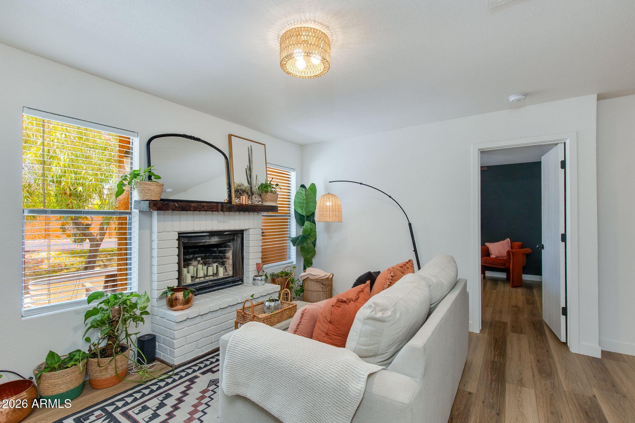 3511 E BASELINE Road 1103