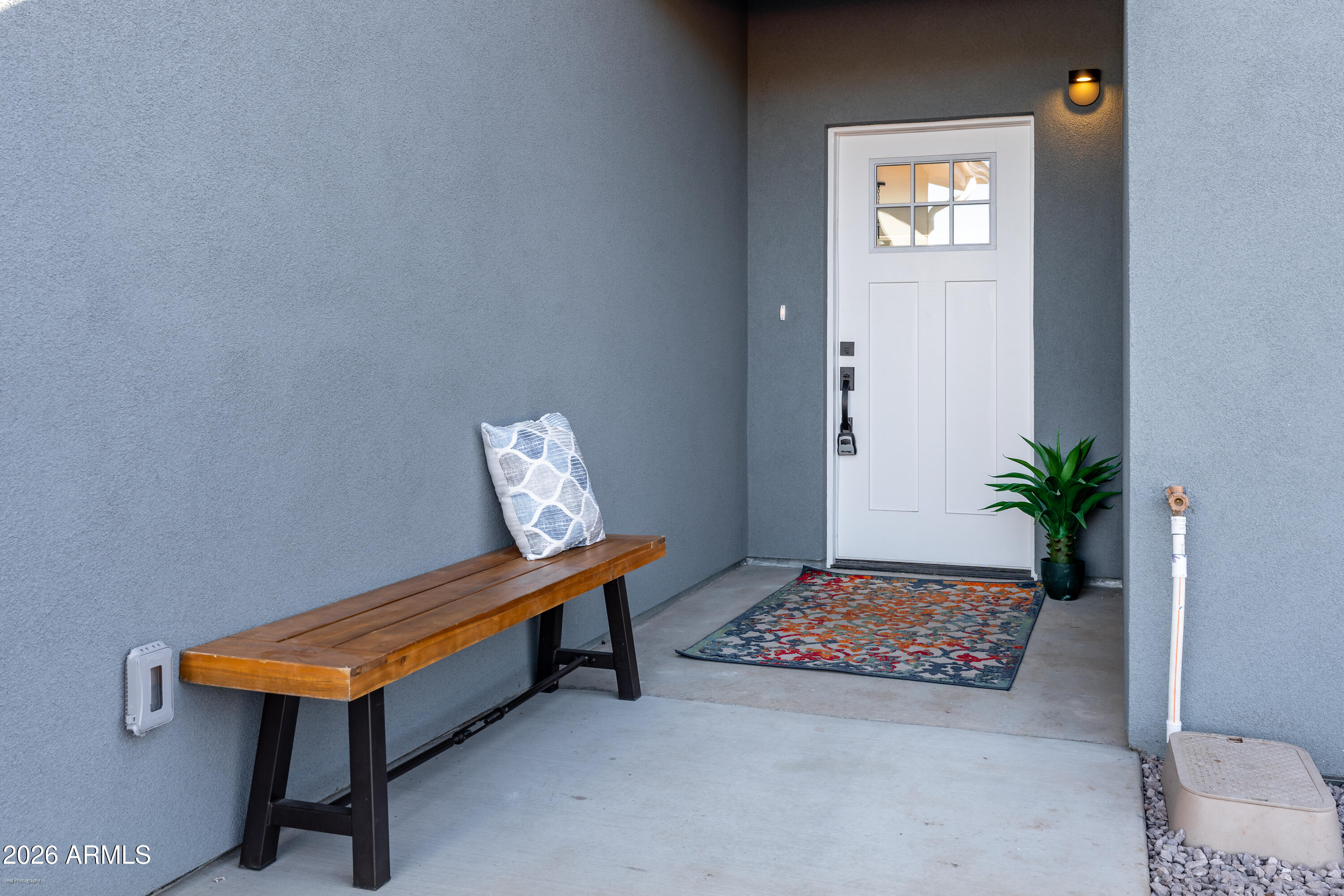 4254 E WESTERN Drive