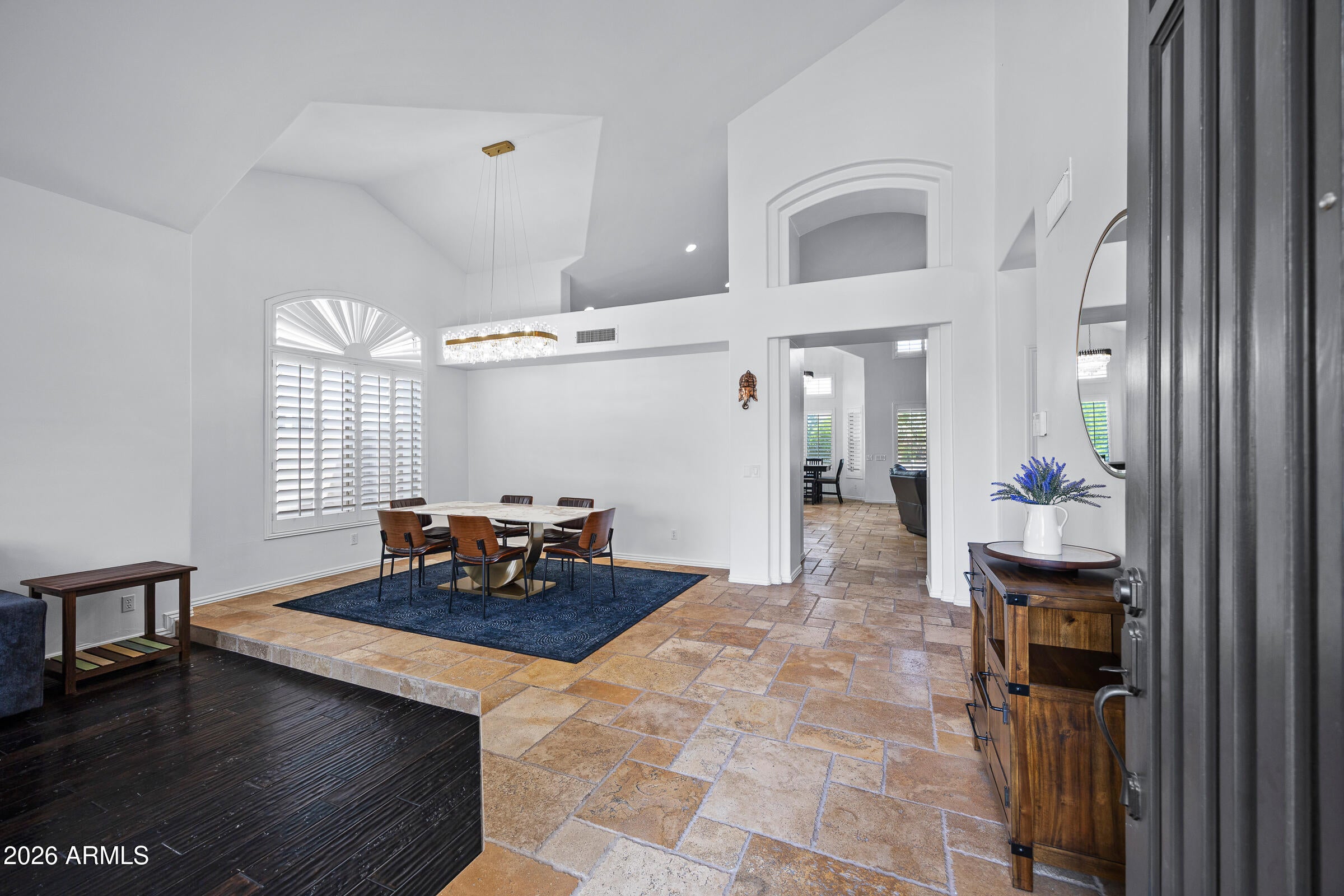 1442 E CATAMARAN Drive