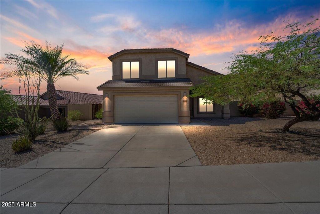 Photo of 15846 S 17th Lane, Phoenix, AZ 85045 (MLS # 6933958)