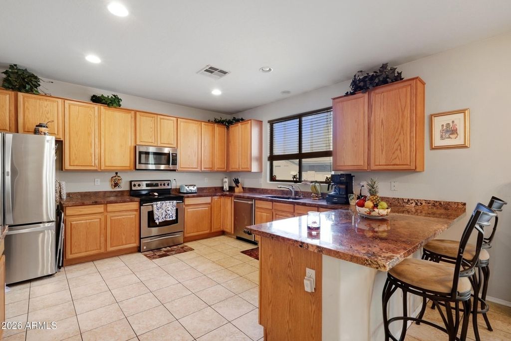 Photo of 10410 W Edgemont Drive, Avondale, AZ 85392 (MLS # 6982973)