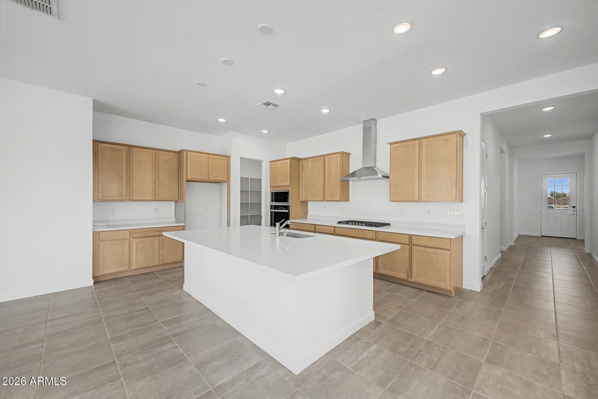 356 W FLOYD Drive