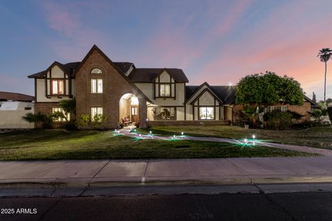 908 N CRESTON -- Mesa AZ 85213