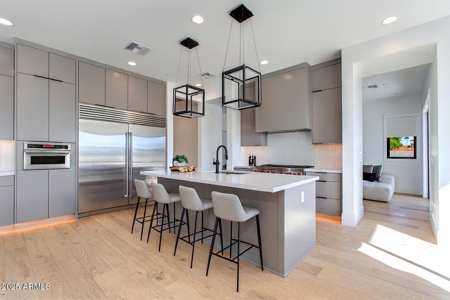 8509 E Malcomb Drive