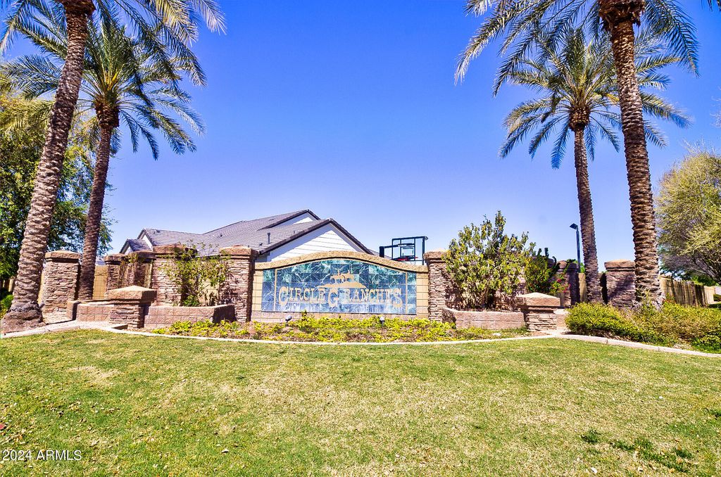 Photo of 2260 E Plum Street #3, Gilbert, AZ 85298 (MLS # 6746246)