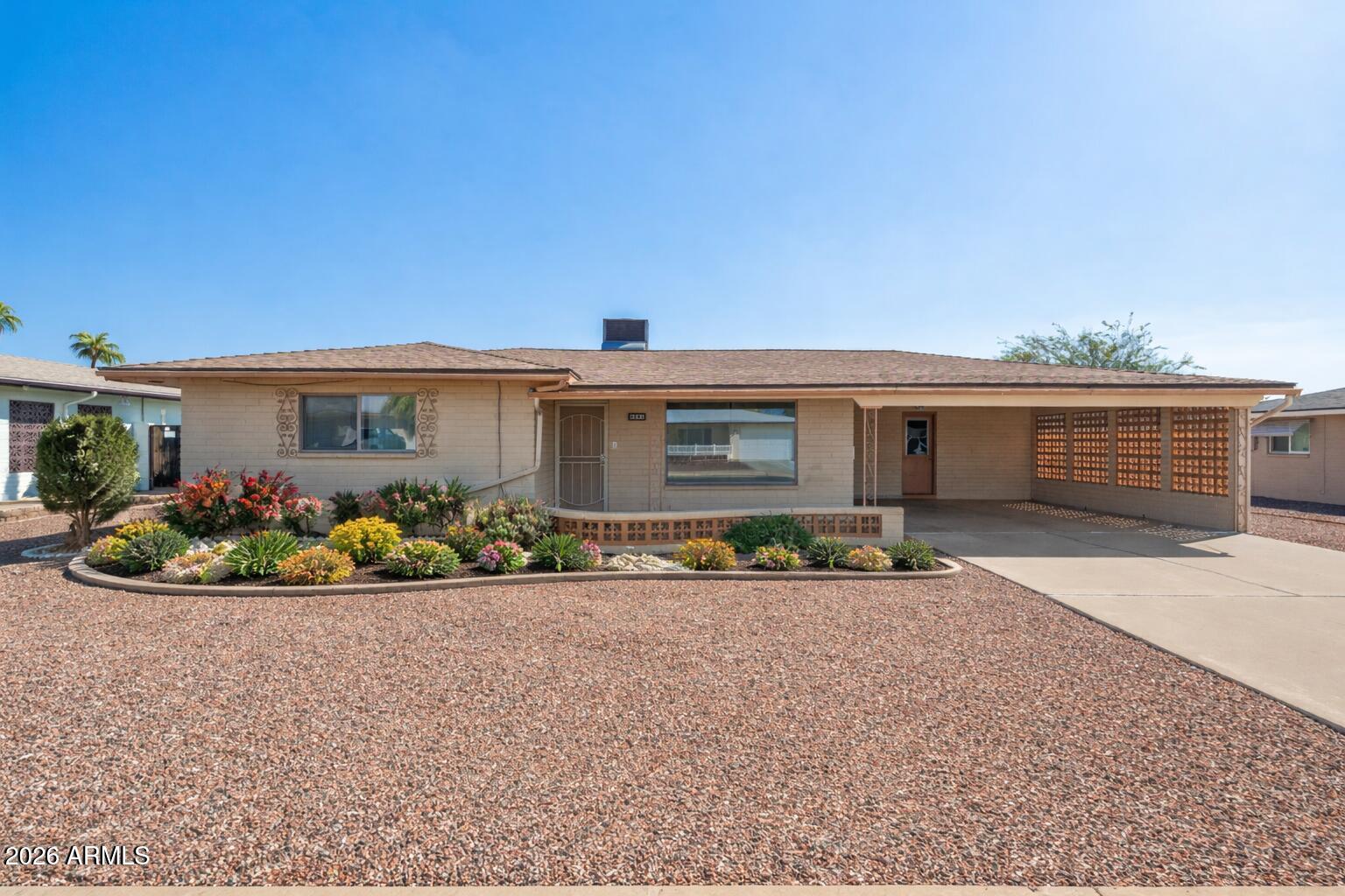 6141 E ANAHEIM Street