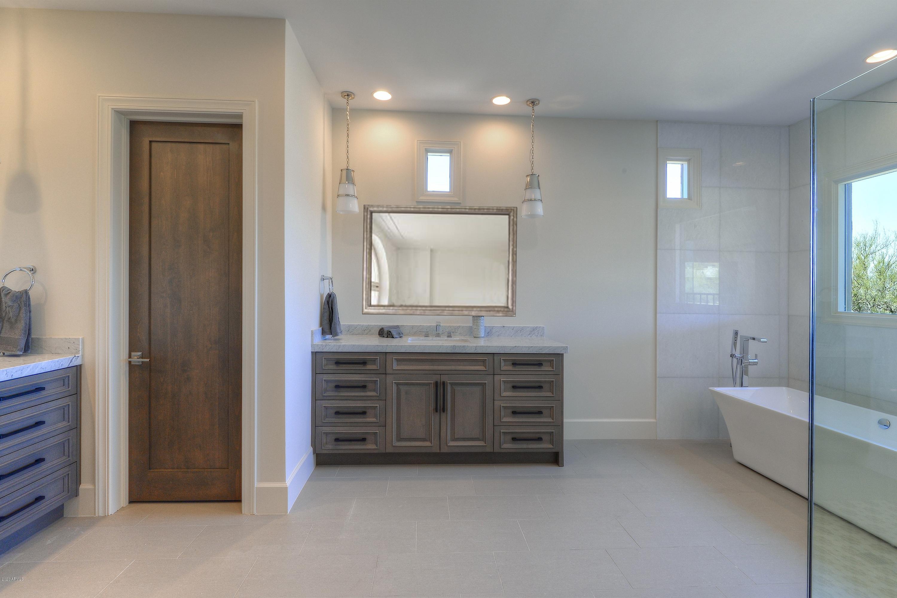 DESERT MOUNTAIN PH 3 UNIT 31 VILLAGE SEVEN ARROWS - Residential