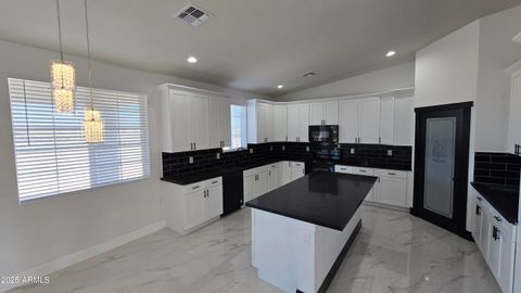 A home in Tonopah