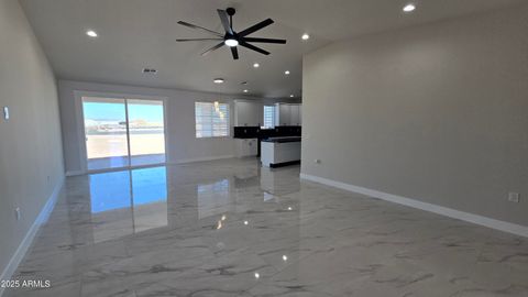 A home in Tonopah
