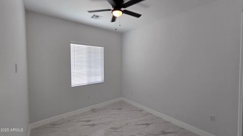 A home in Tonopah