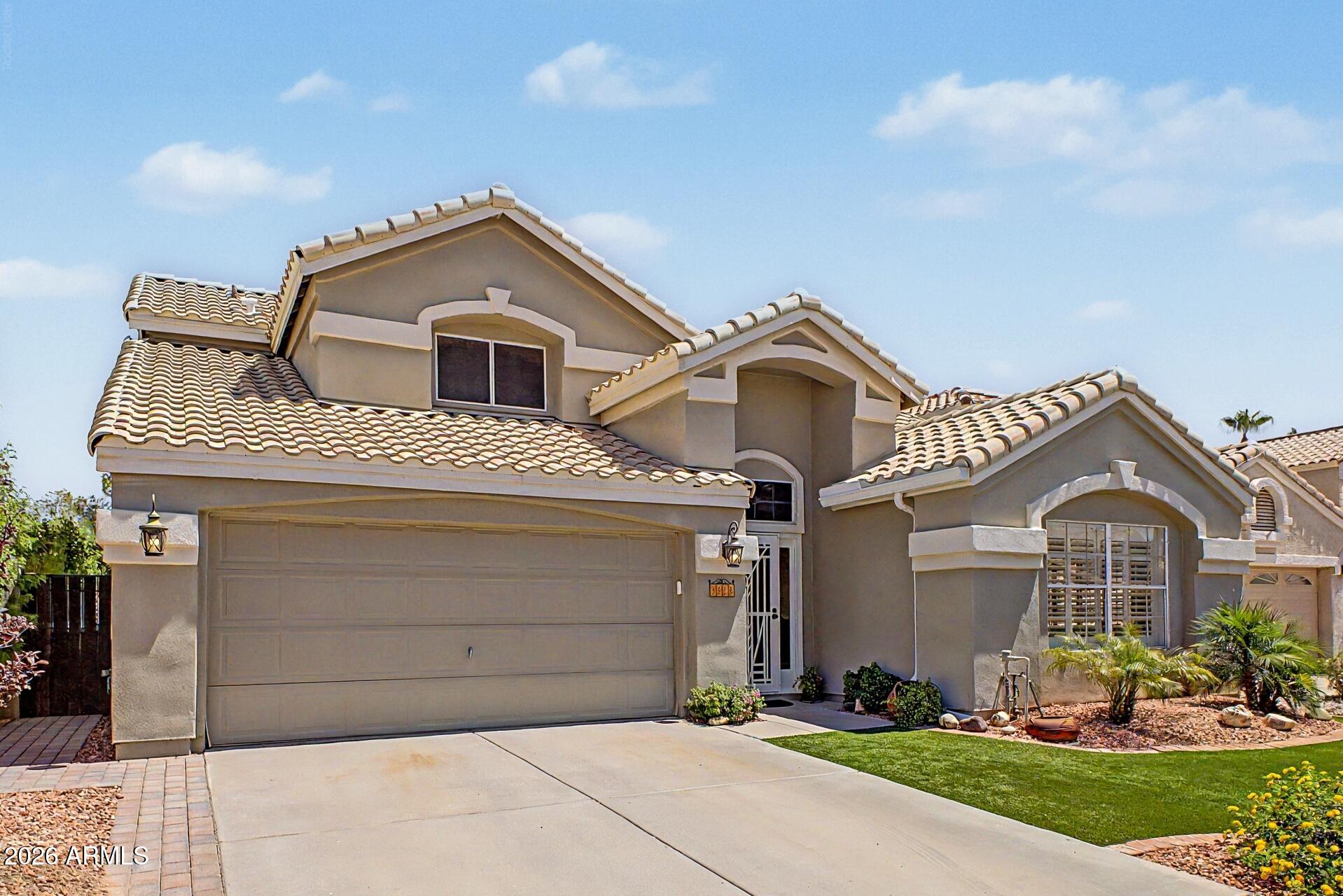 3818 E Tanglewood Drive