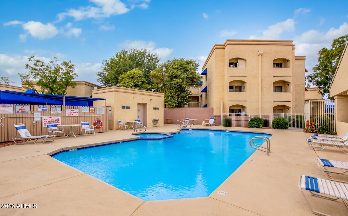 SPRINGS CONDOMINIUM - Residential