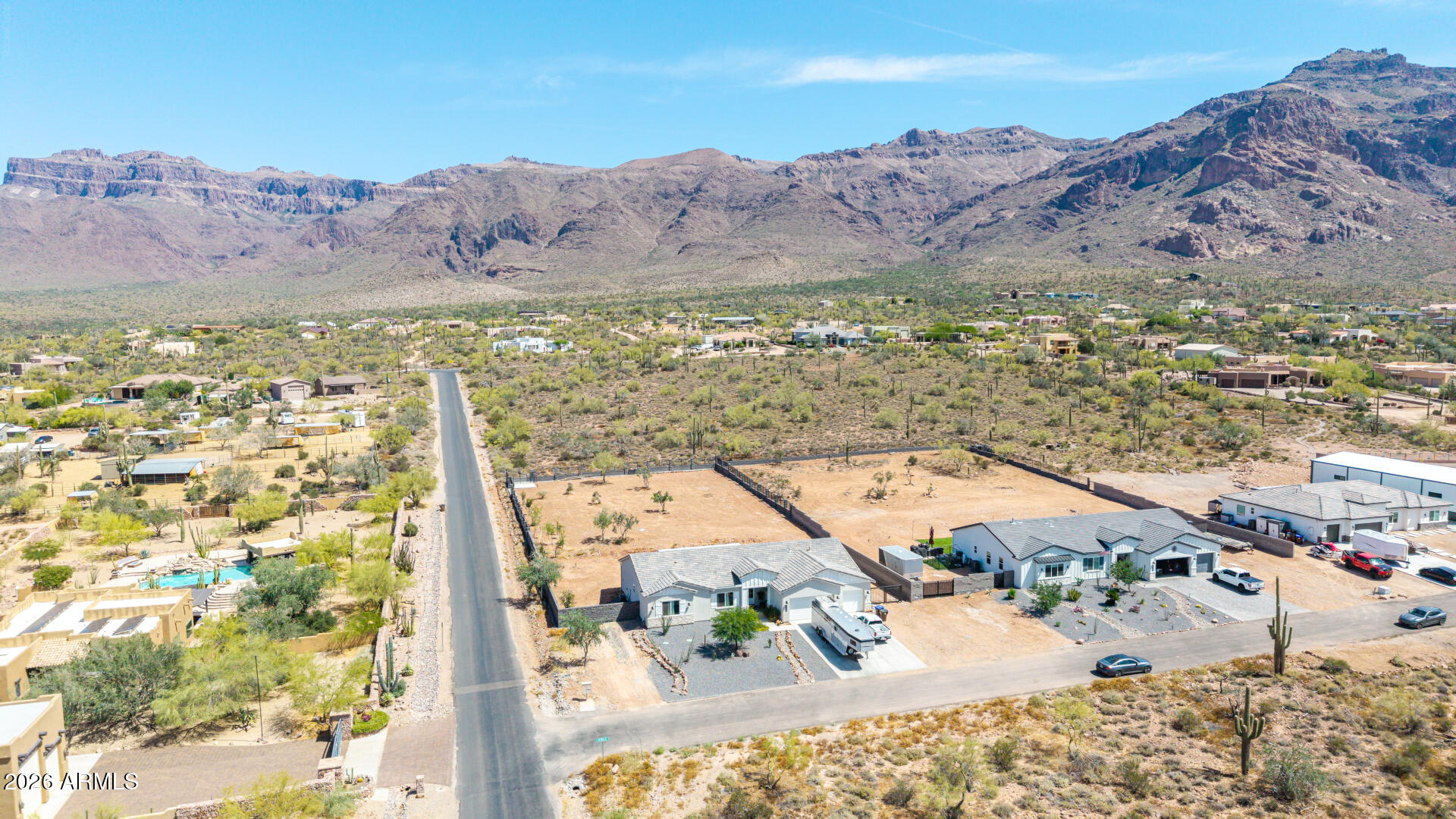 NO HOA - 1.25 ACRE LOT - Residential