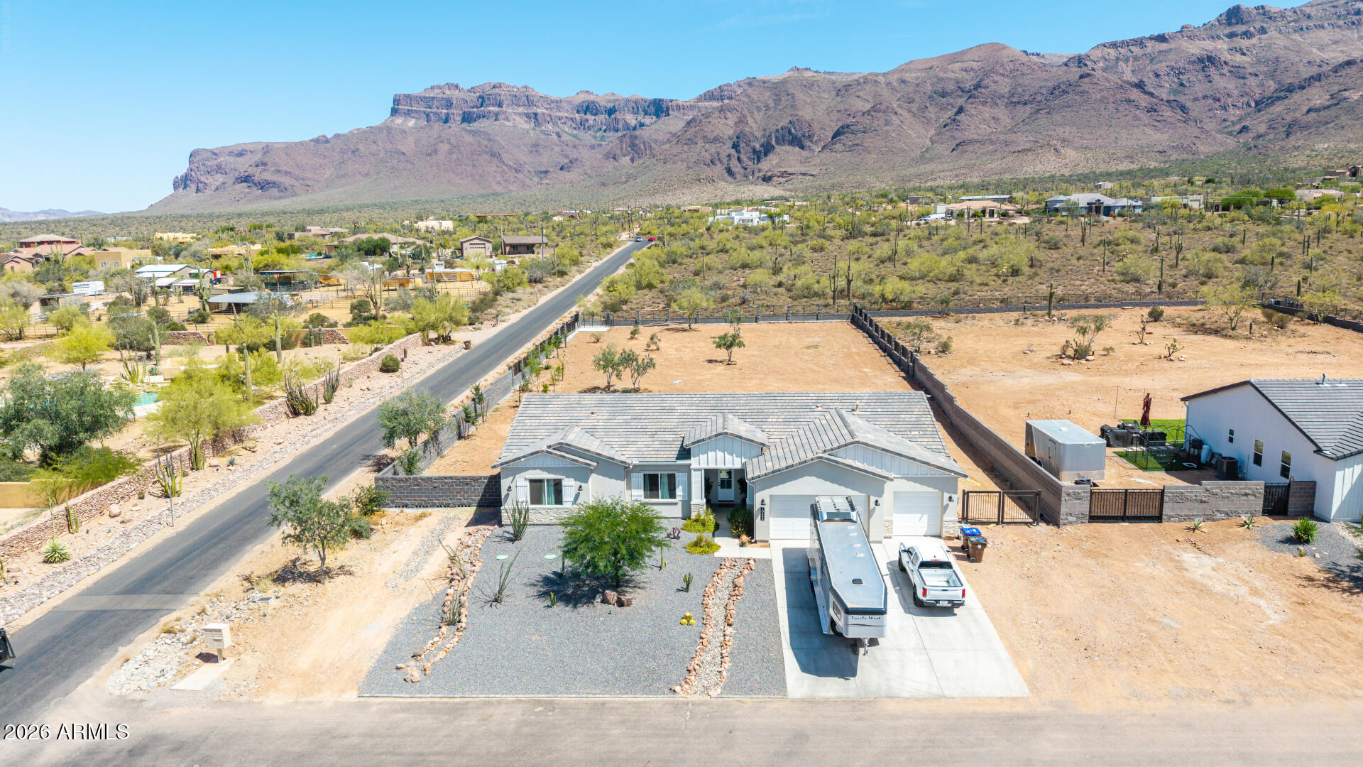 NO HOA - 1.25 ACRE LOT - Residential
