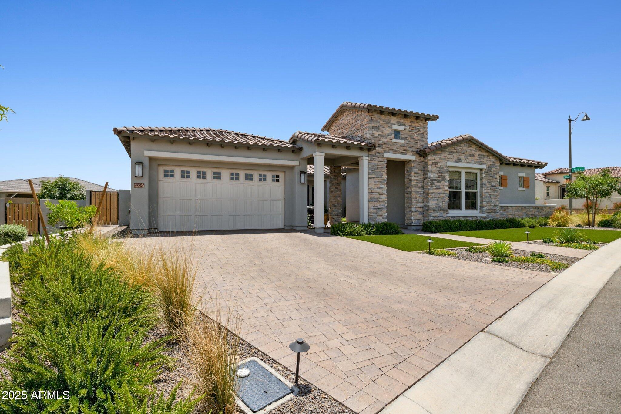 20797 W RATTLER Road
