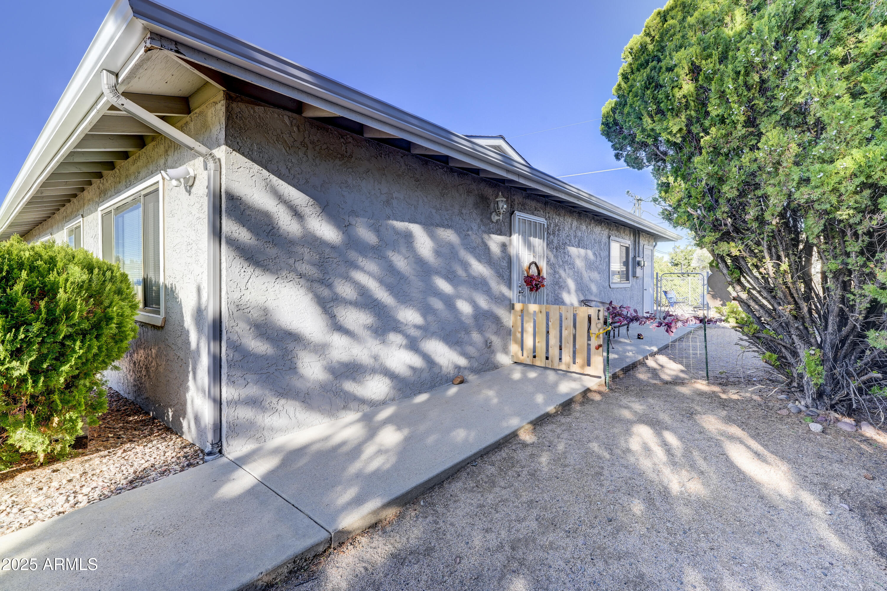 8324 E STEVENS Drive