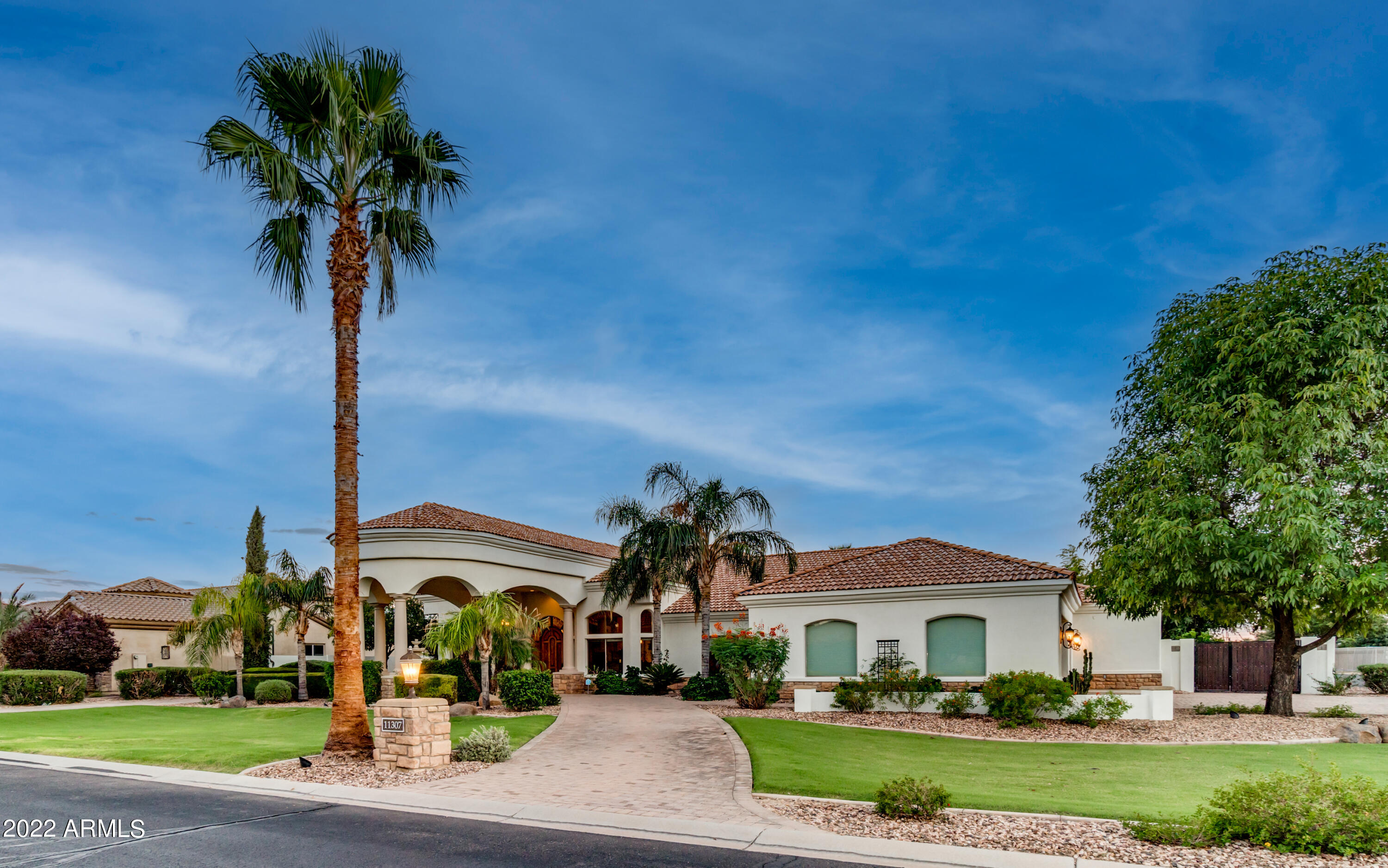 11307 E ELMHURST Drive