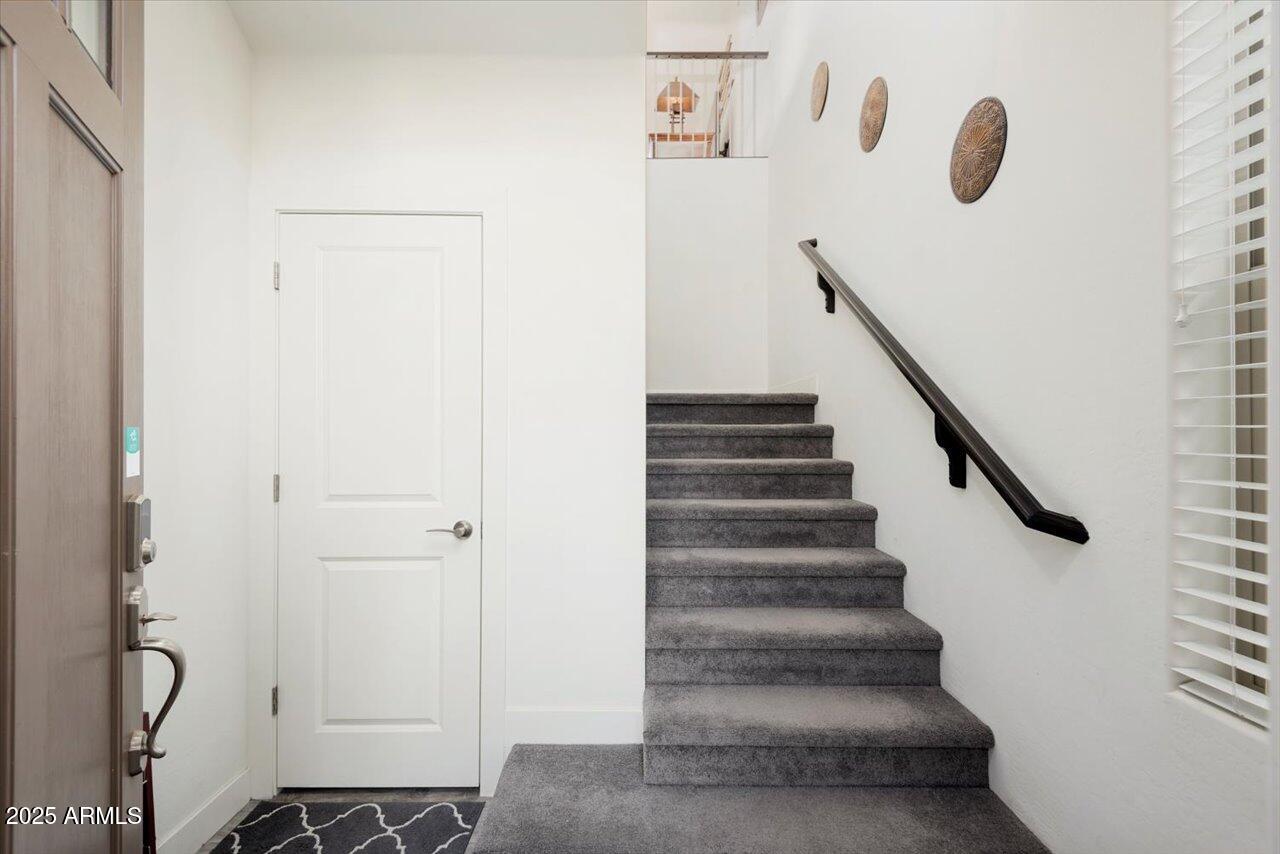 10260 E WHITE FEATHER Lane 2047