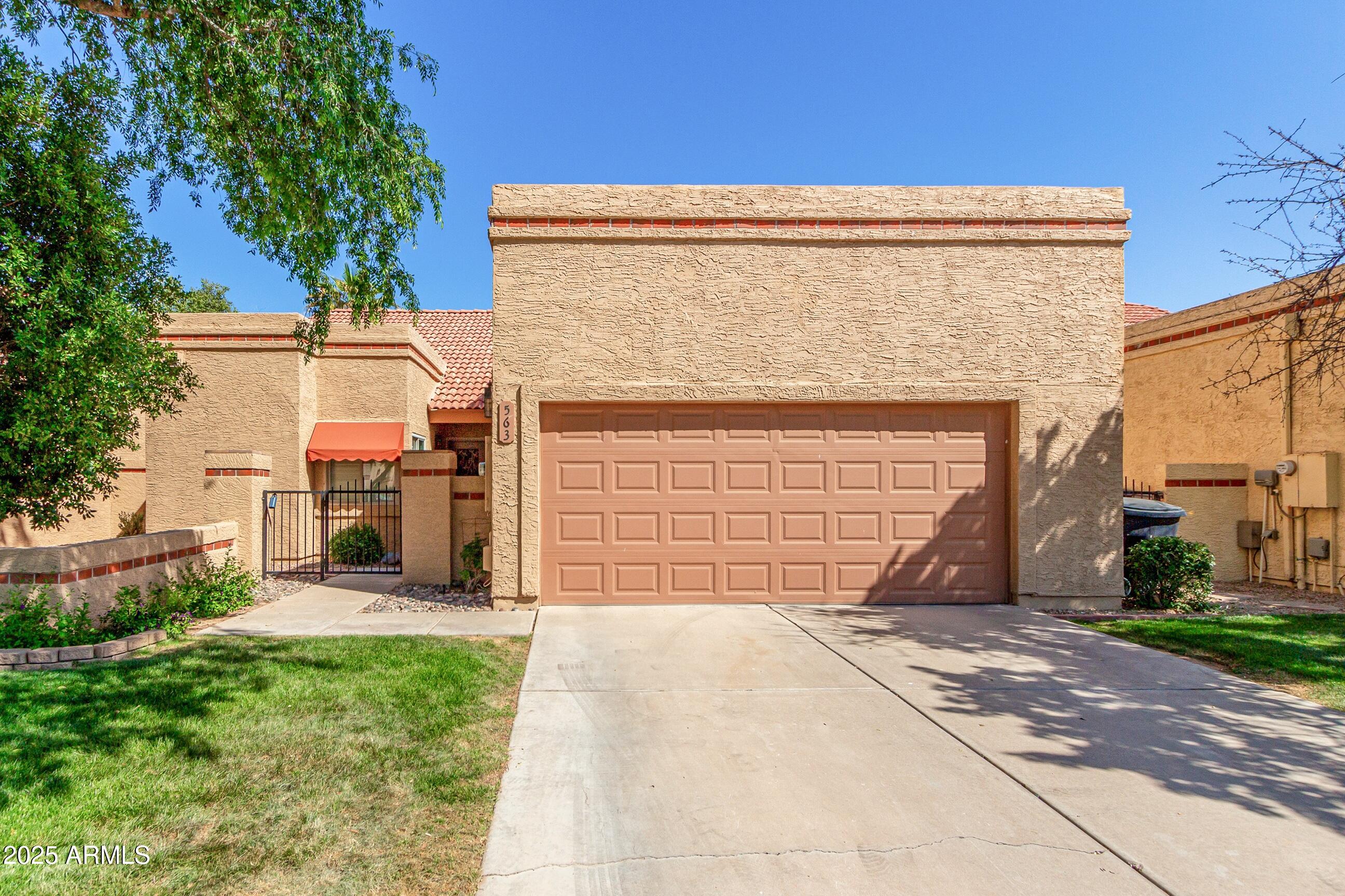563 N SPANISH SPRINGS Drive