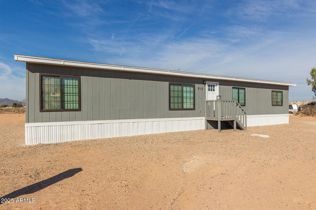 Photo of 810 S 368th Drive, Tonopah, AZ 85354 (MLS # 6948513)