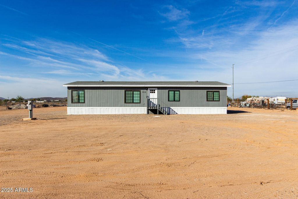 Photo of 810 S 368th Drive, Tonopah, AZ 85354 (MLS # 6948513)