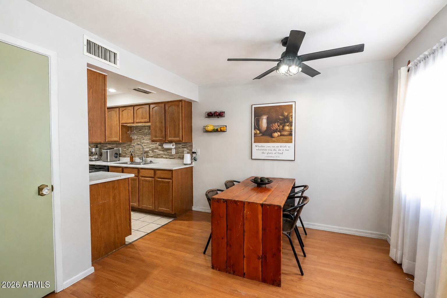 286 W PALOMINO Drive 99
