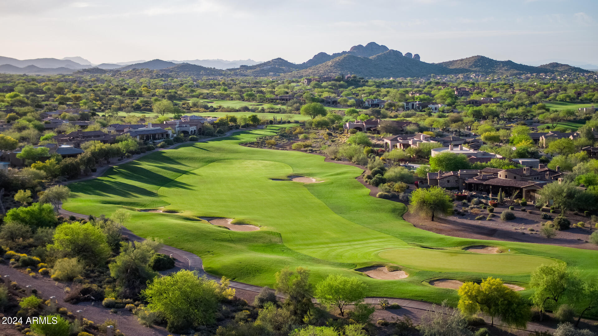 SUPERSTITION MOUNTAIN - Residential