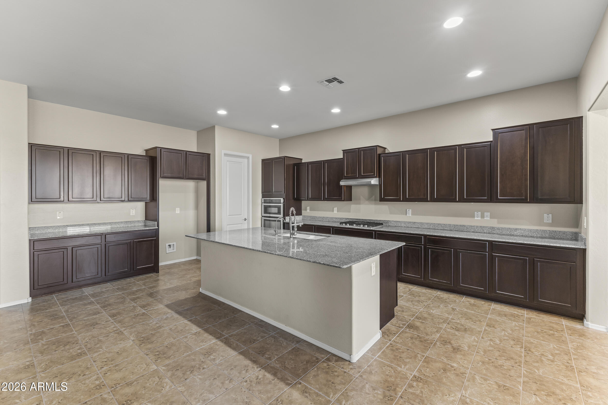 22670 E DUNCAN Street