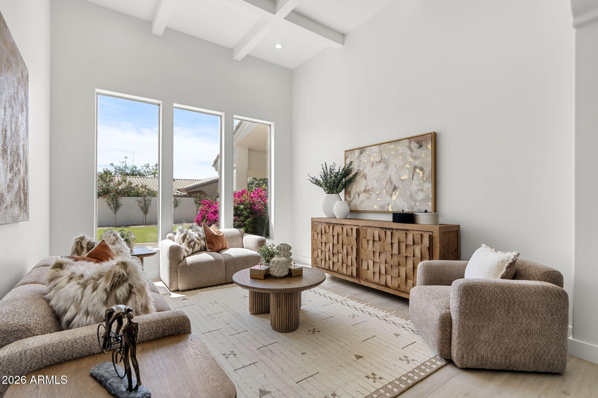 8627 E CORRINE Drive