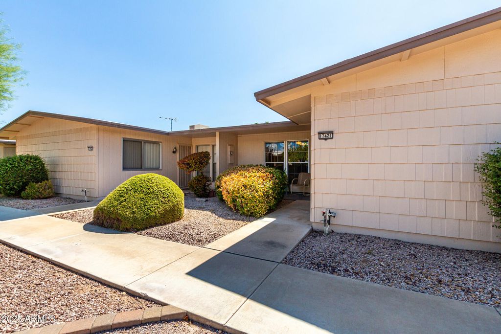 Photo of 17421 N Boswell Boulevard, Sun City, AZ 85373 (MLS # 6917615)